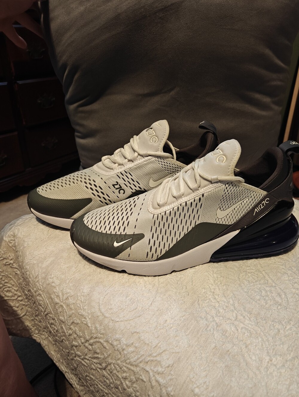 Nike Air Max 270 Lightweight Sneakers in Gray, White, Persian Violet